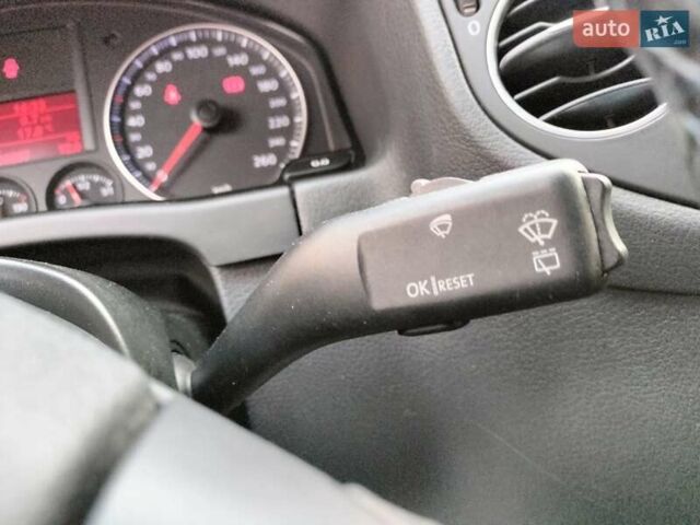 Серый Фольксваген Гольф Плюс, объемом двигателя 1.6 л и пробегом 106 тыс. км за 7300 $, фото 37 на Automoto.ua