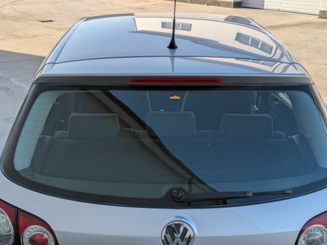 Серый Фольксваген Гольф Плюс, объемом двигателя 1.6 л и пробегом 181 тыс. км за 5550 $, фото 12 на Automoto.ua