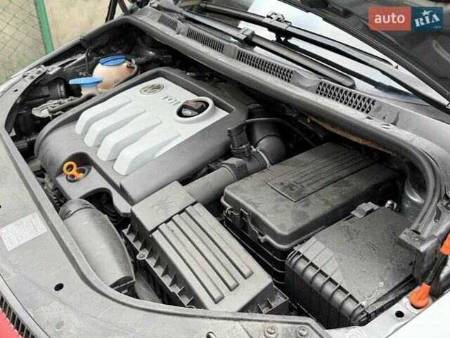 Сірий Фольксваген Golf Plus, об'ємом двигуна 1.9 л та пробігом 241 тис. км за 6600 $, фото 50 на Automoto.ua