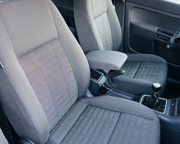 Серый Фольксваген Гольф Плюс, объемом двигателя 1.6 л и пробегом 180 тыс. км за 5699 $, фото 38 на Automoto.ua