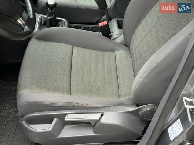 Сірий Фольксваген Golf Plus, об'ємом двигуна 1.9 л та пробігом 241 тис. км за 6600 $, фото 16 на Automoto.ua