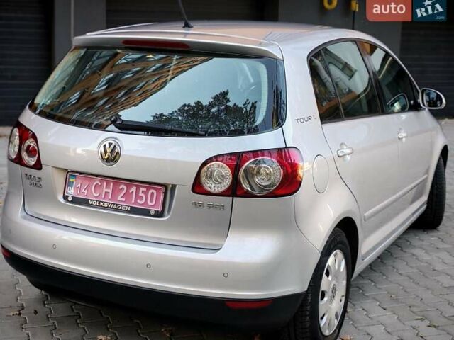 Серый Фольксваген Гольф Плюс, объемом двигателя 1.6 л и пробегом 181 тыс. км за 5599 $, фото 19 на Automoto.ua