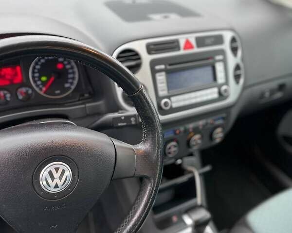 Серый Фольксваген Гольф Плюс, объемом двигателя 0 л и пробегом 157 тыс. км за 7900 $, фото 13 на Automoto.ua