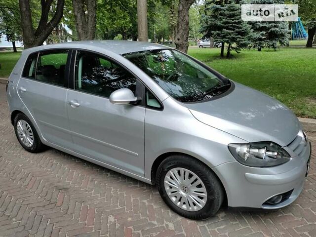 Сірий Фольксваген Golf Plus, об'ємом двигуна 1.6 л та пробігом 213 тис. км за 6500 $, фото 8 на Automoto.ua