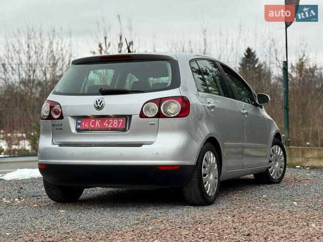Серый Фольксваген Гольф Плюс, объемом двигателя 1.6 л и пробегом 220 тыс. км за 6190 $, фото 35 на Automoto.ua