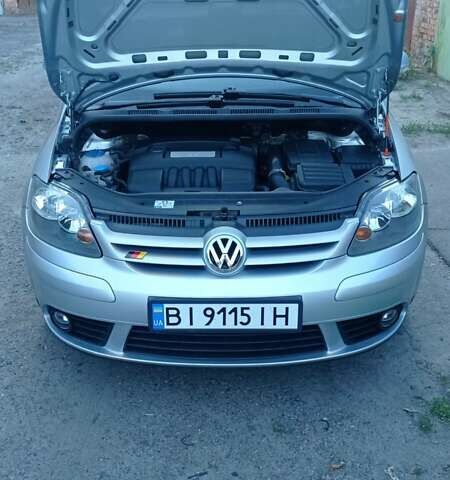 Серый Фольксваген Гольф Плюс, объемом двигателя 1.6 л и пробегом 233 тыс. км за 6199 $, фото 7 на Automoto.ua