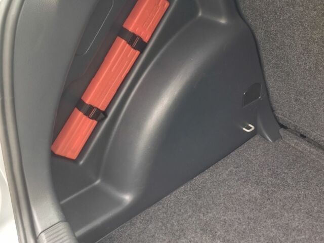 Сірий Фольксваген Golf Plus, об'ємом двигуна 1.6 л та пробігом 183 тис. км за 6600 $, фото 12 на Automoto.ua