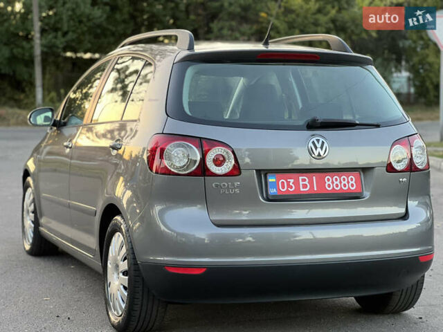 Сірий Фольксваген Golf Plus, об'ємом двигуна 1.6 л та пробігом 230 тис. км за 6650 $, фото 13 на Automoto.ua