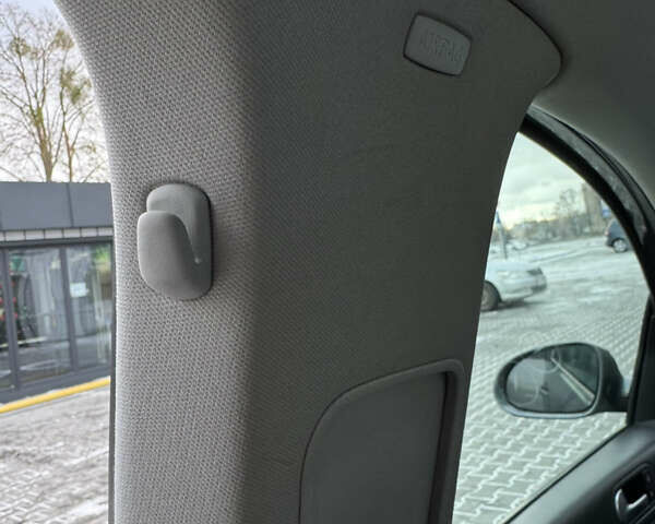 Серый Фольксваген Гольф Плюс, объемом двигателя 1.6 л и пробегом 192 тыс. км за 6200 $, фото 52 на Automoto.ua