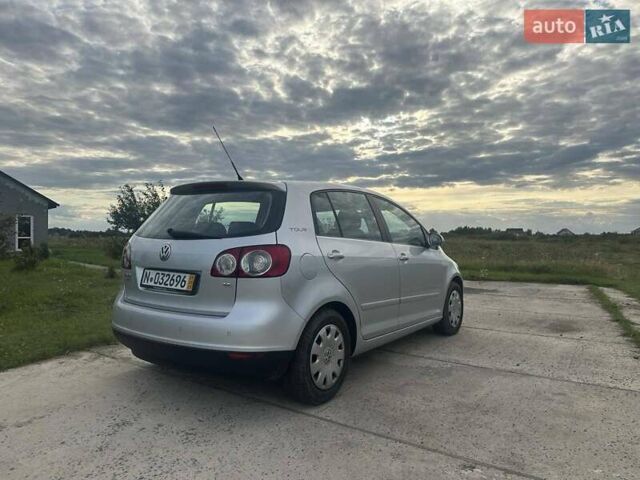 Сірий Фольксваген Golf Plus, об'ємом двигуна 0 л та пробігом 190 тис. км за 6450 $, фото 8 на Automoto.ua