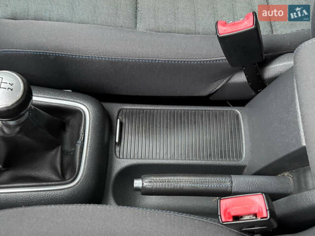 Серый Фольксваген Гольф Плюс, объемом двигателя 1.6 л и пробегом 220 тыс. км за 6190 $, фото 54 на Automoto.ua