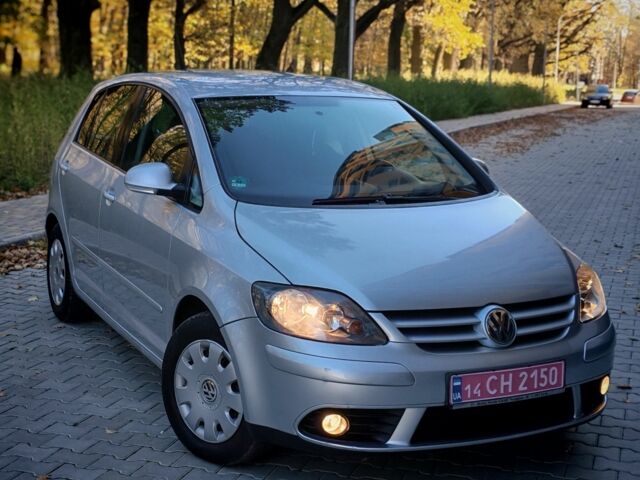 Серый Фольксваген Гольф Плюс, объемом двигателя 1.6 л и пробегом 181 тыс. км за 5499 $, фото 11 на Automoto.ua