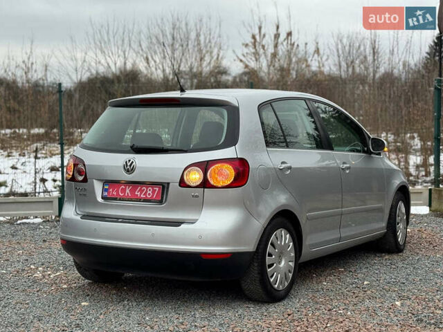 Серый Фольксваген Гольф Плюс, объемом двигателя 1.6 л и пробегом 220 тыс. км за 6190 $, фото 23 на Automoto.ua