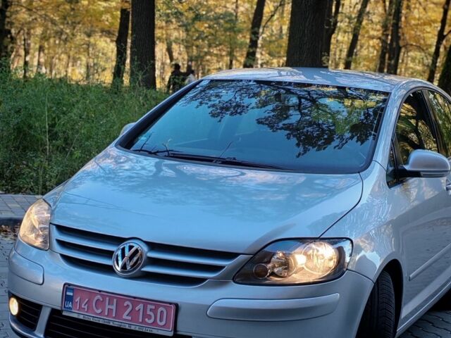 Серый Фольксваген Гольф Плюс, объемом двигателя 1.6 л и пробегом 181 тыс. км за 5499 $, фото 10 на Automoto.ua