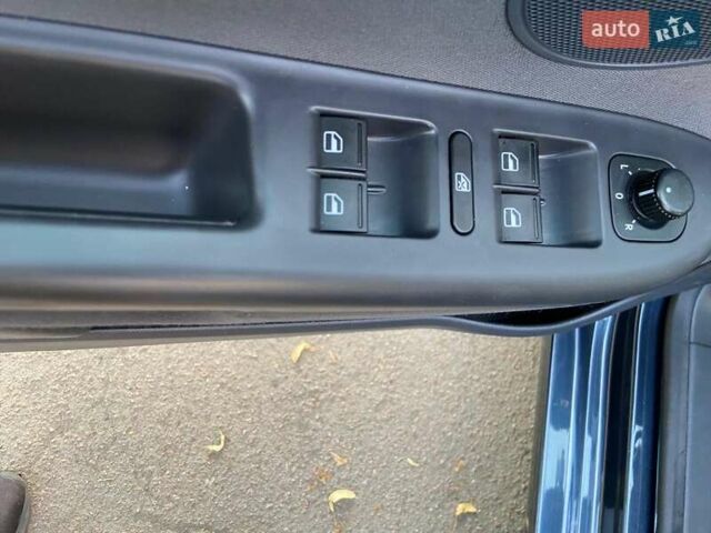 Серый Фольксваген Гольф Плюс, объемом двигателя 1.6 л и пробегом 197 тыс. км за 6300 $, фото 9 на Automoto.ua