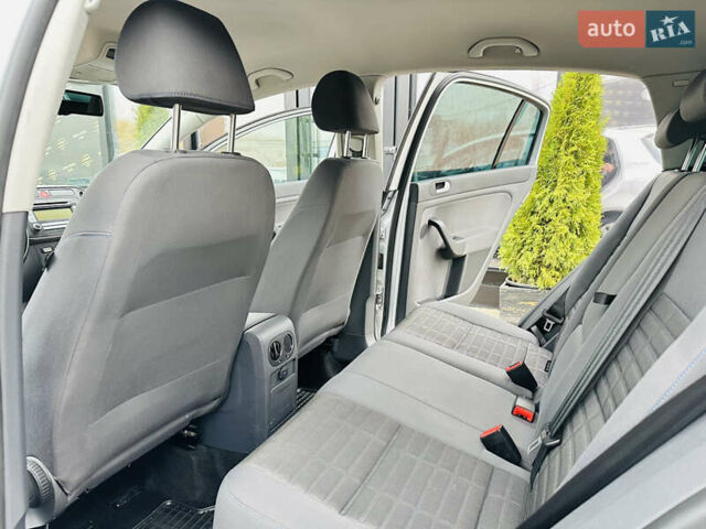 Серый Фольксваген Гольф Плюс, объемом двигателя 1.6 л и пробегом 183 тыс. км за 7200 $, фото 15 на Automoto.ua