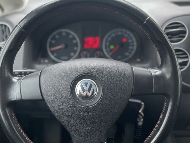 Серый Фольксваген Гольф Плюс, объемом двигателя 1.6 л и пробегом 240 тыс. км за 6900 $, фото 14 на Automoto.ua