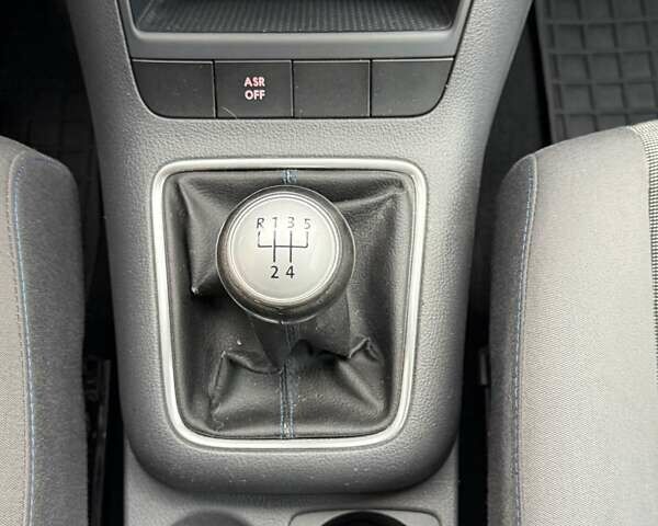 Сірий Фольксваген Golf Plus, об'ємом двигуна 1.9 л та пробігом 241 тис. км за 6600 $, фото 24 на Automoto.ua