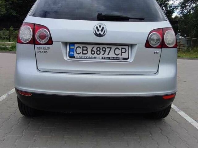 Фольксваген Гольф Плюс 2007 в Чернигове на Automoto.ua Серый Фольксваген Гольф Плюс, объемом двигателя 1.6 л и пробегом 240 тыс. км за 5999 $, фото 1 на Automoto.ua