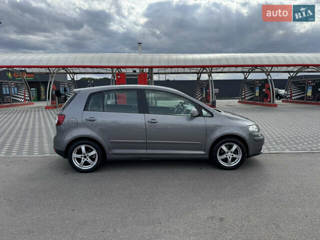 Фольксваген Гольф Плюс 2007 в Полтаве на Automoto.ua Серый Фольксваген Гольф Плюс, объемом двигателя 1.6 л и пробегом 249 тыс. км за 7400 $, фото 7 на Automoto.ua