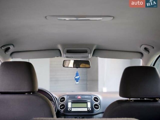 Серый Фольксваген Гольф Плюс, объемом двигателя 1.6 л и пробегом 181 тыс. км за 5599 $, фото 22 на Automoto.ua