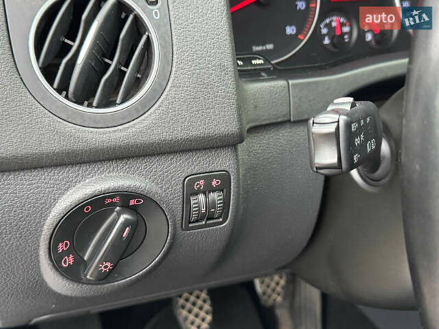 Серый Фольксваген Гольф Плюс, объемом двигателя 1.6 л и пробегом 220 тыс. км за 6190 $, фото 50 на Automoto.ua