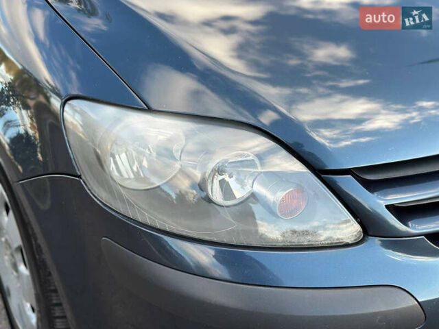 Фольксваген Гольф Плюс 2007 в Днепре (Днепропетровске) на Automoto.ua Серый Фольксваген Гольф Плюс, объемом двигателя 1.6 л и пробегом 233 тыс. км за 7299 $, фото 36 на Automoto.ua