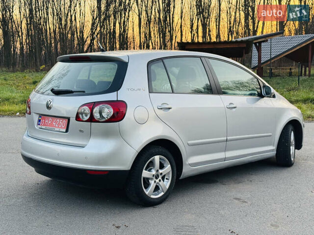 Серый Фольксваген Гольф Плюс, объемом двигателя 1.6 л и пробегом 180 тыс. км за 5699 $, фото 14 на Automoto.ua