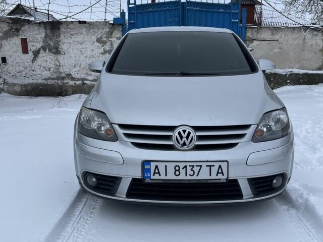 Серый Фольксваген Гольф Плюс, объемом двигателя 1.6 л и пробегом 172 тыс. км за 5700 $, фото 1 на Automoto.ua