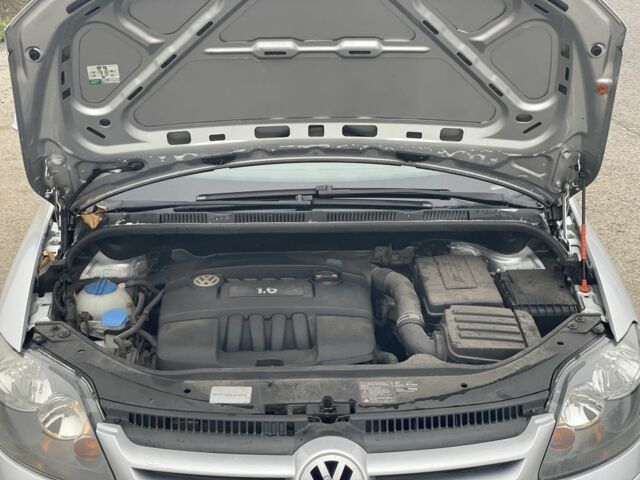 Серый Фольксваген Гольф Плюс, объемом двигателя 1.6 л и пробегом 240 тыс. км за 6900 $, фото 9 на Automoto.ua