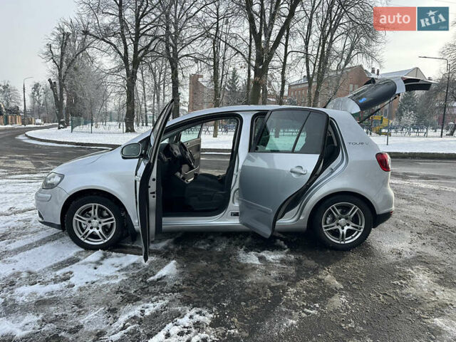 Сірий Фольксваген Golf Plus, об'ємом двигуна 1.4 л та пробігом 126 тис. км за 6800 $, фото 53 на Automoto.ua