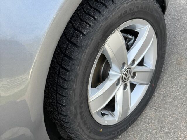 Серый Фольксваген Гольф Плюс, объемом двигателя 1.6 л и пробегом 227 тыс. км за 8900 $, фото 3 на Automoto.ua