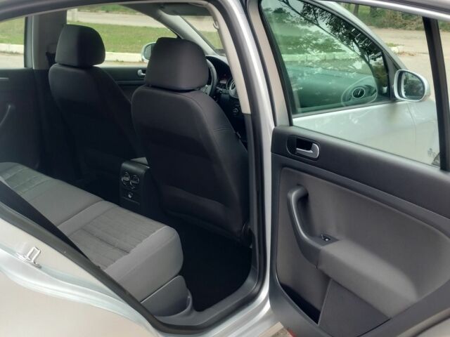 Сірий Фольксваген Golf Plus, об'ємом двигуна 1.6 л та пробігом 183 тис. км за 6600 $, фото 14 на Automoto.ua