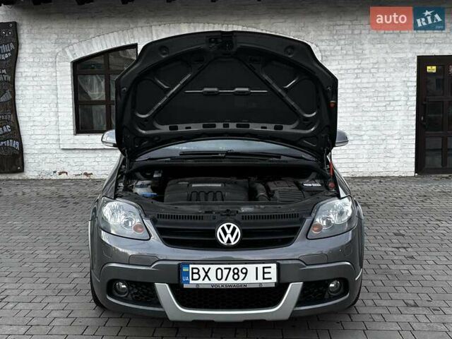 Серый Фольксваген Гольф Плюс, объемом двигателя 1.6 л и пробегом 223 тыс. км за 7499 $, фото 49 на Automoto.ua
