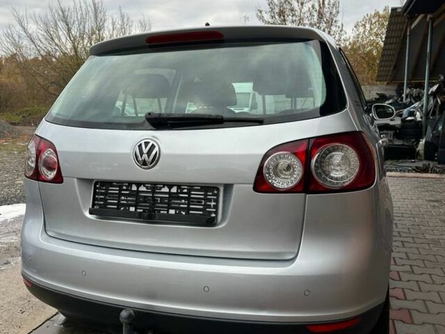 Сірий Фольксваген Golf Plus, об'ємом двигуна 1.6 л та пробігом 237 тис. км за 6000 $, фото 6 на Automoto.ua