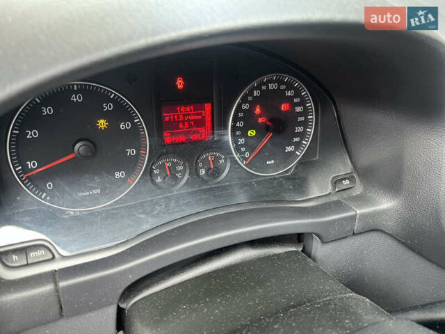 Сірий Фольксваген Golf Plus, об'ємом двигуна 1.6 л та пробігом 253 тис. км за 9800 $, фото 8 на Automoto.ua