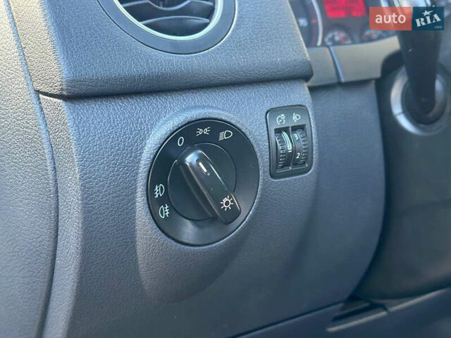 Фольксваген Гольф Плюс 2007 в Днепре (Днепропетровске) на Automoto.ua Серый Фольксваген Гольф Плюс, объемом двигателя 1.6 л и пробегом 233 тыс. км за 7299 $, фото 17 на Automoto.ua