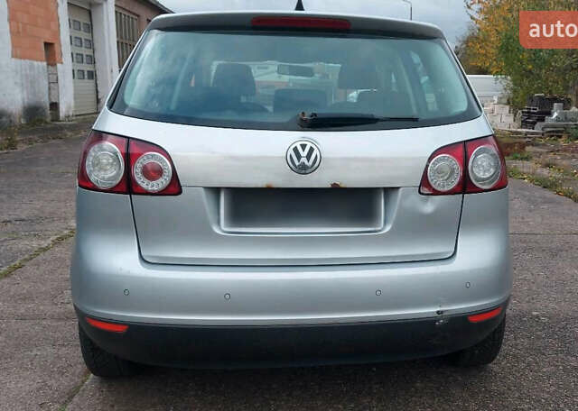 Серый Фольксваген Гольф Плюс, объемом двигателя 0 л и пробегом 190 тыс. км за 4999 $, фото 21 на Automoto.ua