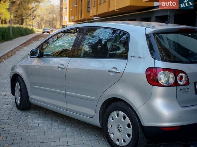 Серый Фольксваген Гольф Плюс, объемом двигателя 1.6 л и пробегом 181 тыс. км за 5599 $, фото 11 на Automoto.ua