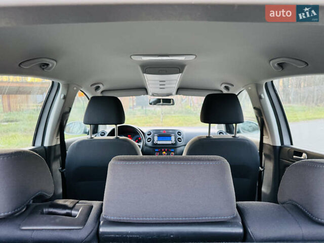 Серый Фольксваген Гольф Плюс, объемом двигателя 1.6 л и пробегом 180 тыс. км за 5699 $, фото 48 на Automoto.ua