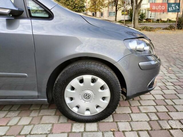Серый Фольксваген Гольф Плюс, объемом двигателя 1.6 л и пробегом 106 тыс. км за 7300 $, фото 18 на Automoto.ua