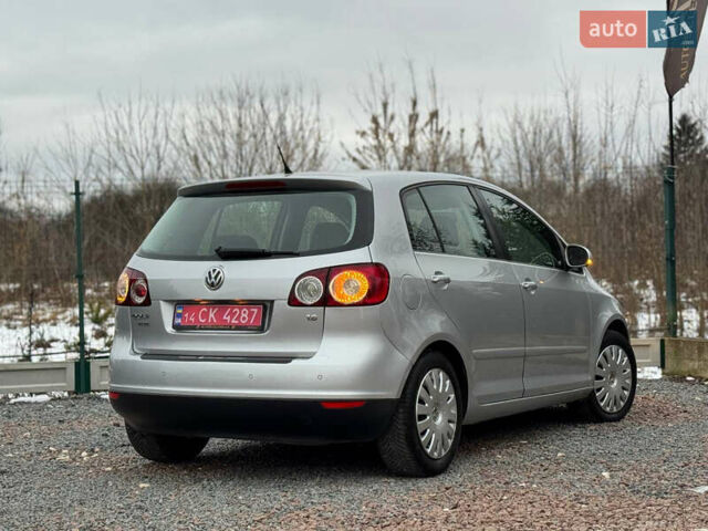 Серый Фольксваген Гольф Плюс, объемом двигателя 1.6 л и пробегом 220 тыс. км за 6190 $, фото 40 на Automoto.ua