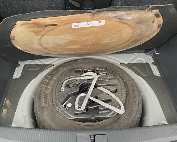 Серый Фольксваген Гольф Плюс, объемом двигателя 0 л и пробегом 192 тыс. км за 5999 $, фото 38 на Automoto.ua