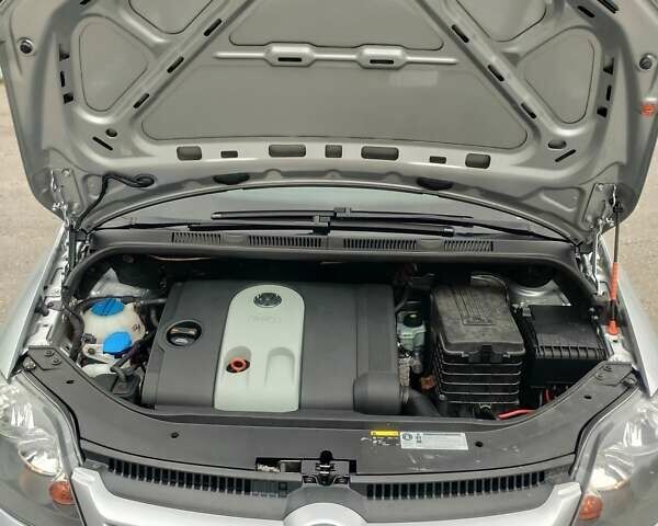 Серый Фольксваген Гольф Плюс, объемом двигателя 1.6 л и пробегом 182 тыс. км за 6800 $, фото 8 на Automoto.ua