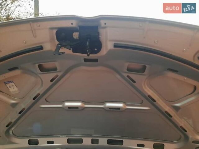 Серый Фольксваген Гольф Плюс, объемом двигателя 1.6 л и пробегом 112 тыс. км за 7300 $, фото 13 на Automoto.ua