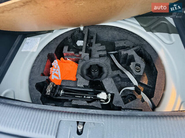 Серый Фольксваген Гольф Плюс, объемом двигателя 1.6 л и пробегом 180 тыс. км за 5699 $, фото 47 на Automoto.ua