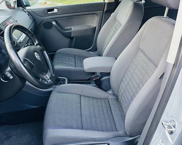 Серый Фольксваген Гольф Плюс, объемом двигателя 1.6 л и пробегом 180 тыс. км за 5699 $, фото 23 на Automoto.ua