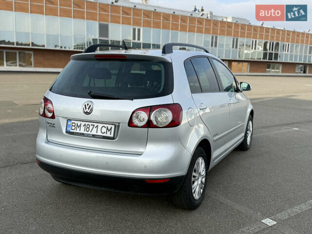 Серый Фольксваген Гольф Плюс, объемом двигателя 1.39 л и пробегом 252 тыс. км за 5900 $, фото 5 на Automoto.ua