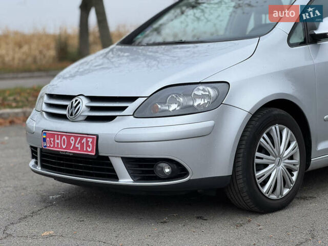Сірий Фольксваген Golf Plus, об'ємом двигуна 1.4 л та пробігом 225 тис. км за 5300 $, фото 15 на Automoto.ua