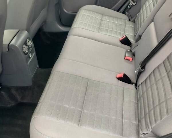 Сірий Фольксваген Golf Plus, об'ємом двигуна 1.6 л та пробігом 183 тис. км за 6600 $, фото 24 на Automoto.ua